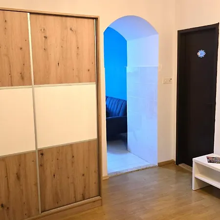 Apartment A Step Away From The Sea *